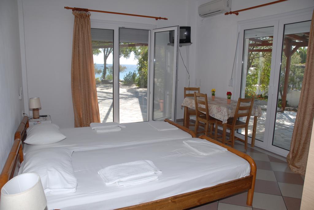 Oasis Studios Psili Ammos (Samos) Room photo